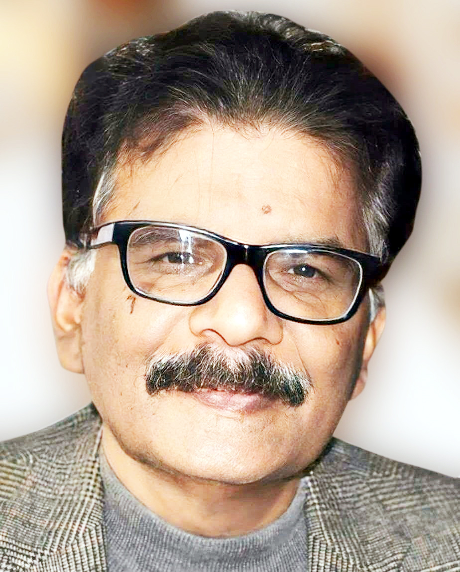 प्रो. कमल पांडे।
