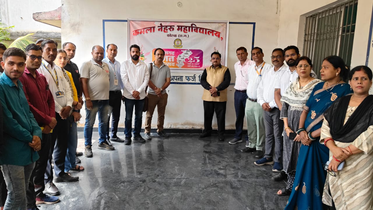 अच्छी शिक्षा के साथ विद्यार्थियों को उम्दा कॅरियर की ओर बढ़ने हम हर संभव मदद प्रदान करने के लिए संकल्पित हैंः डाॅ प्रशांत बोपापुरकर