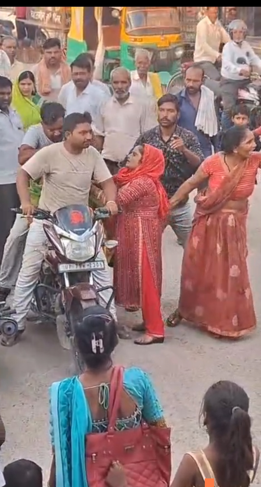 फोटो
