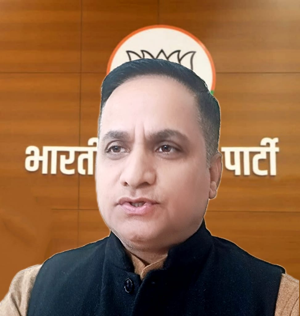 गुपकार गैंग जम्मू-कश्मीर में नफ़रत के फूटते बुलबुले पर सवार —पवन शर्मा