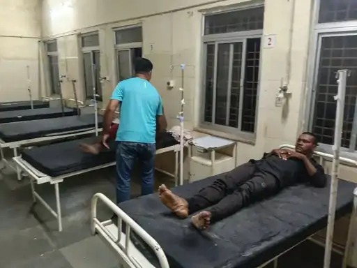 ईलाजरत घायल ईलाजरत घायल