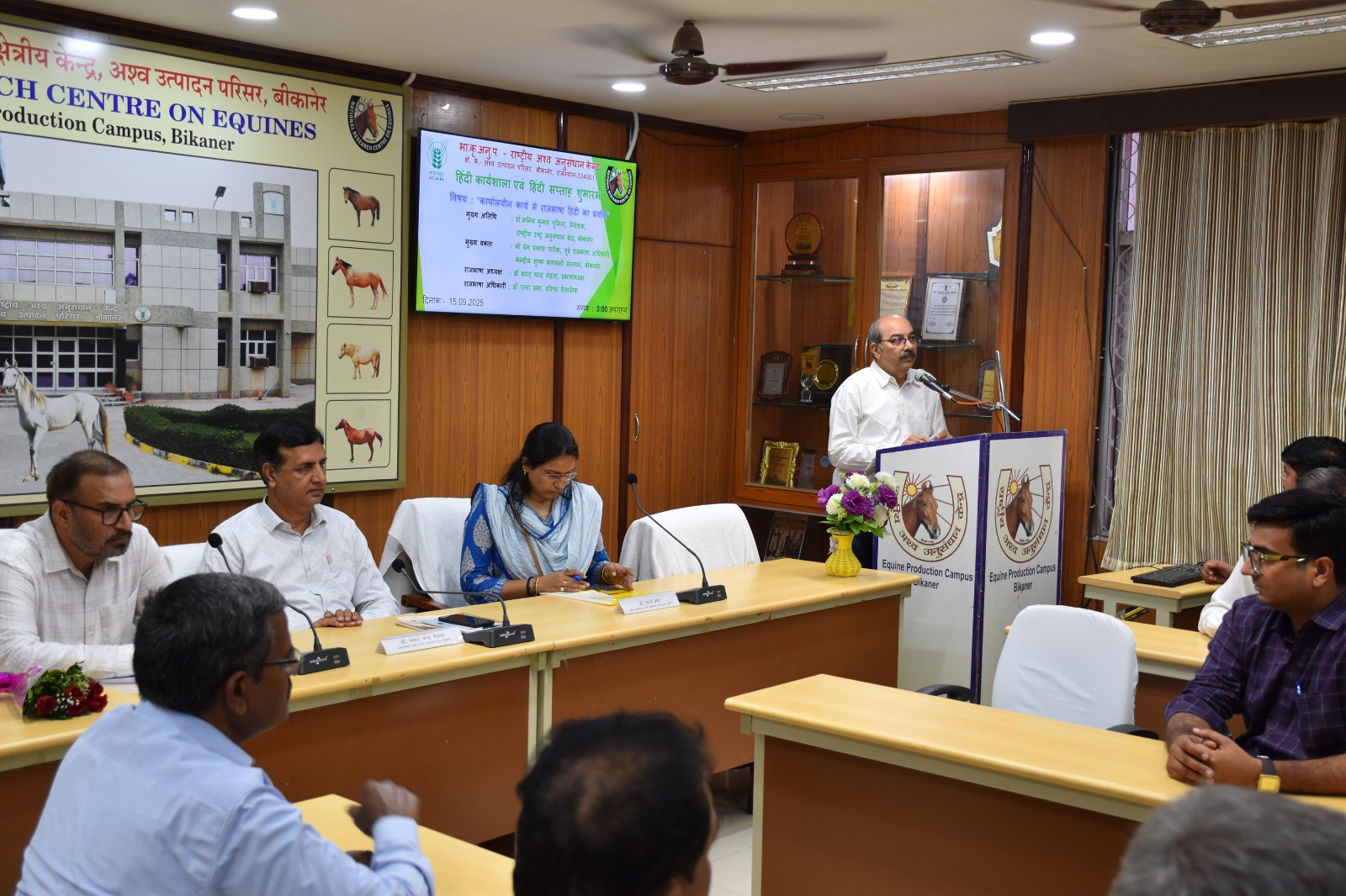 भारत में 40 प्रतिशत से अधिक लोग करते हैं इन्टरनेट पर हिंदी में कंटेंट उपभोग