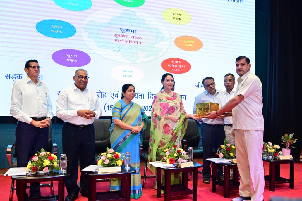 यातायात नियमों का पालन नहीं करने वालों को रोके- टोके, उनका जीवन महत्वपूर्ण है: उपमुख्यमंत्री दीया कुमारी