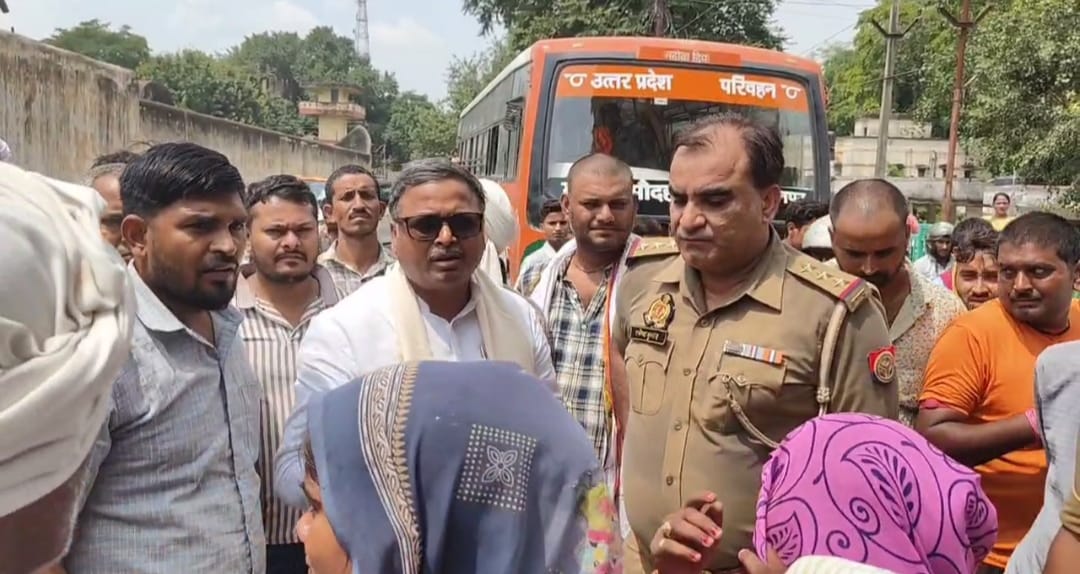 जेल में बंद विचाराधीन बंदी की मौत पर बवाल, परिजनों ने किया जाम