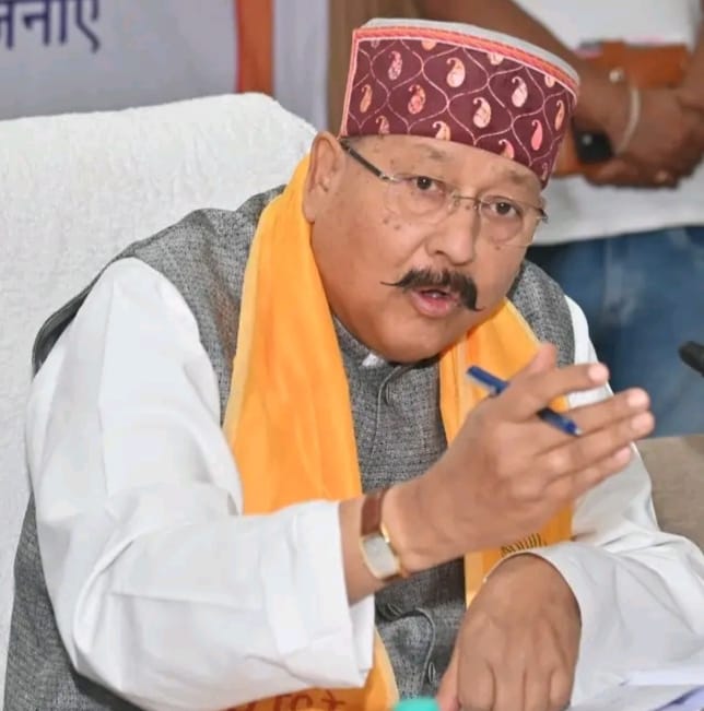 मंत्री सतपाल महाराज फाइल चित्र।