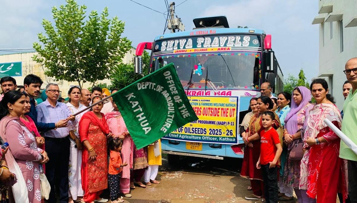 DC Kathua sent 40 women farmers for training and experience tour