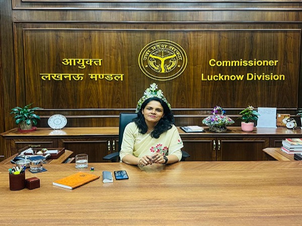 आईएएस डॉ. रोशन जैकब आईएएस डॉ. रोशन जैकब