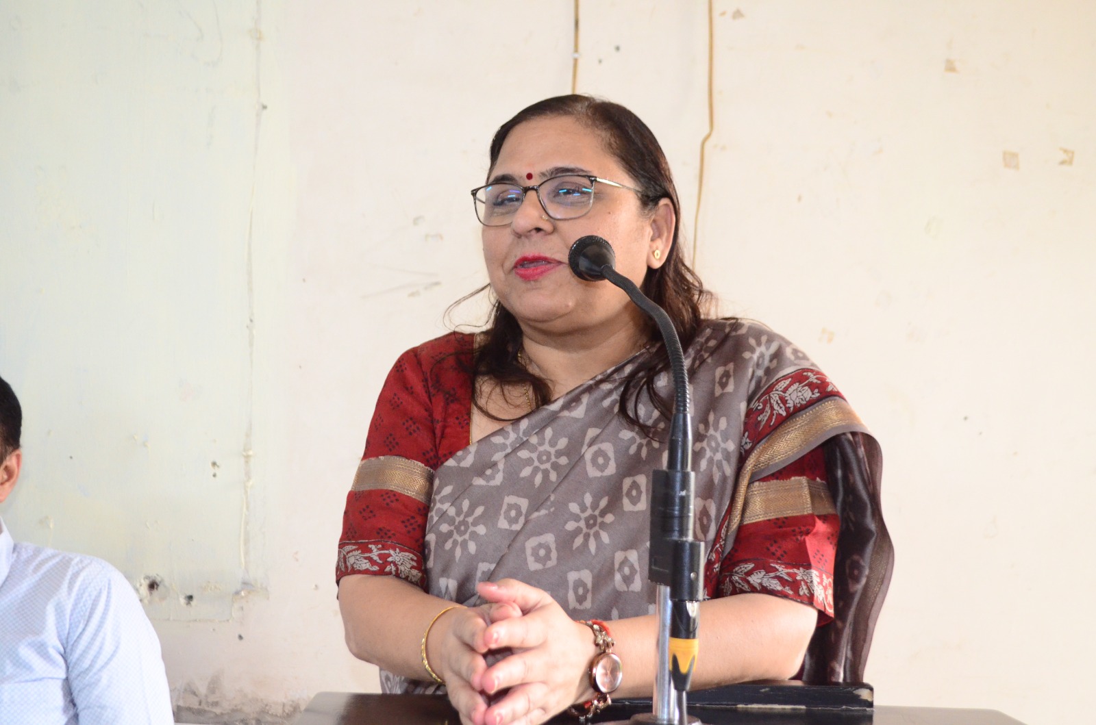 विश्विवीद्यालय के शिक्षकों को अपने छात्रों को जीवन में असफलता का सामना कैसे करें, यह जरूर सिखाना चाहिए : प्रो राजवंत राव*