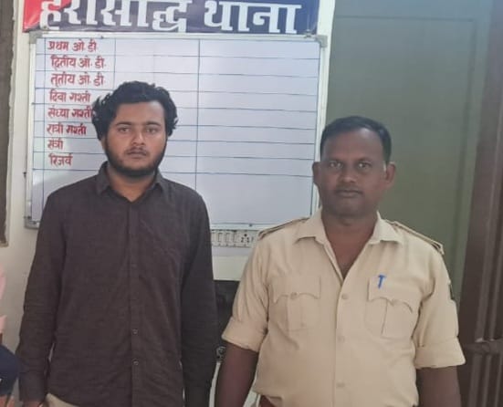 पुलिस गिरफ्त में अपराधी