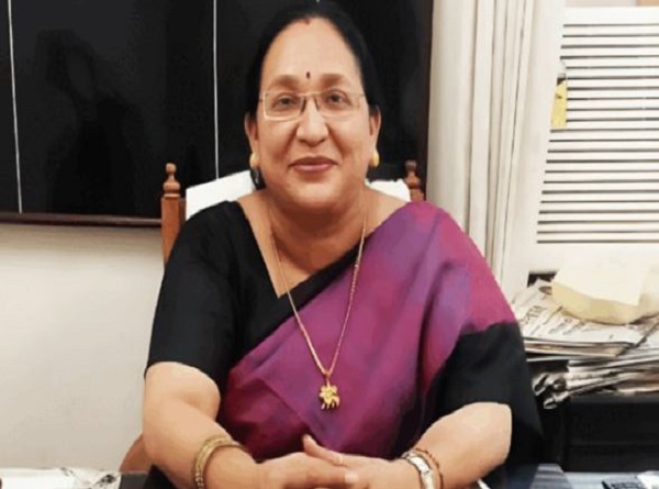 अंबी बिष्ट की फोटो अंबी बिष्ट की फोटो