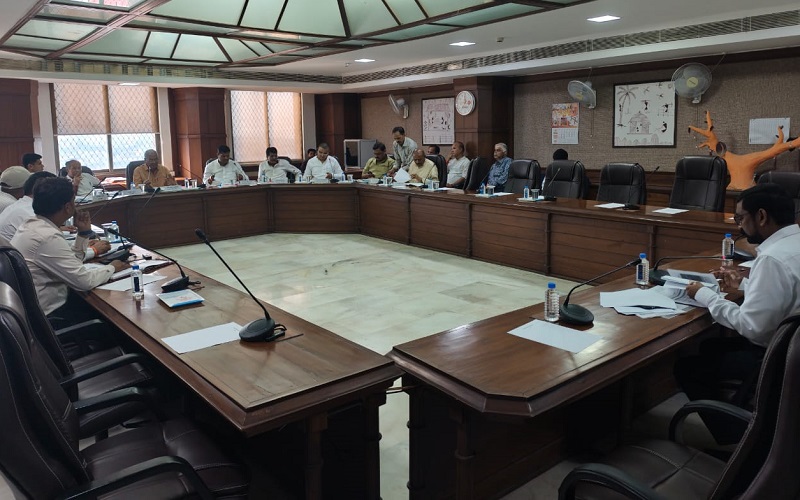 मप्रः पिछड़ा वर्ग कल्याण की विधानसभा समिति की बैठक मप्रः पिछड़ा वर्ग कल्याण की विधानसभा समिति की बैठक