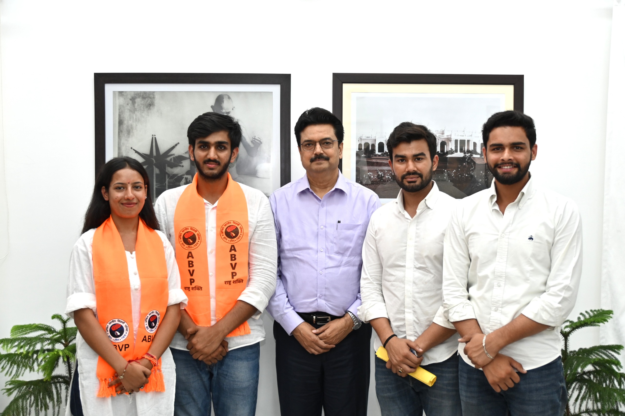 चुनाव में अभाविप ने चार में से तीन पदों पर किया कब्जा चुनाव में अभाविप ने चार में से तीन पदों पर किया कब्जा