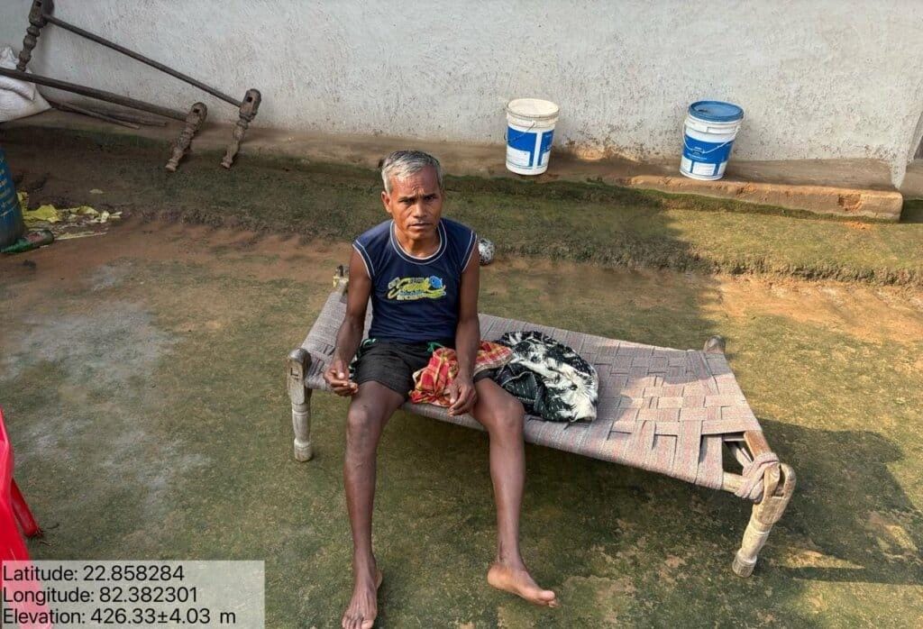 कोरबा : तनेरा गांव में लोनर हाथी ने ग्रामीण पर किया हमला, अस्पताल में भर्ती कोरबा : तनेरा गांव में लोनर हाथी ने ग्रामीण पर किया हमला, अस्पताल में भर्ती