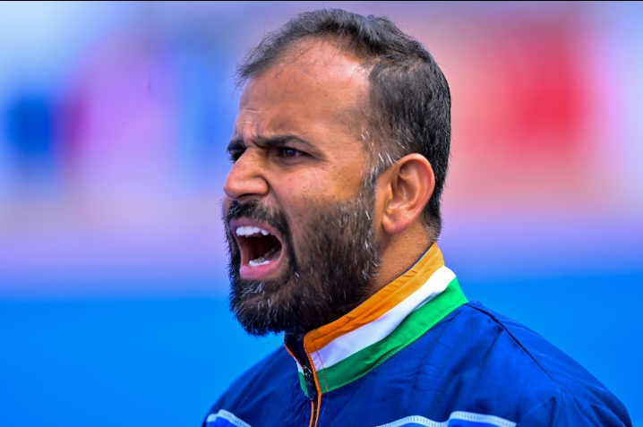 भारतीय जूनियर महिला हॉकी टीम के कोच तुषार खांडेकर भारतीय जूनियर महिला हॉकी टीम के कोच तुषार खांडेकर