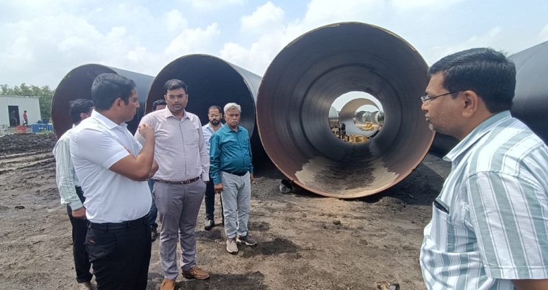 उज्जैनः संभागायुक्त आशीष सिंह ने सेवरखेड़ी सिलारखेड़ी परियोजना का निरीक्षण किया