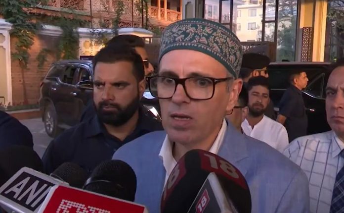 हाल ही में हुए नुकसान से प्रभावित लोगों के लिए प्रधानमंत्री के आगामी दौरे के दौरान राहत पैकेज की घोषणा की जानी चाहिए- मुख्यमंत्री उमर हाल ही में हुए नुकसान से प्रभावित लोगों के लिए प्रधानमंत्री के आगामी दौरे के दौरान राहत पैकेज की घोषणा की जानी चाहिए- मुख्यमंत्री उमर