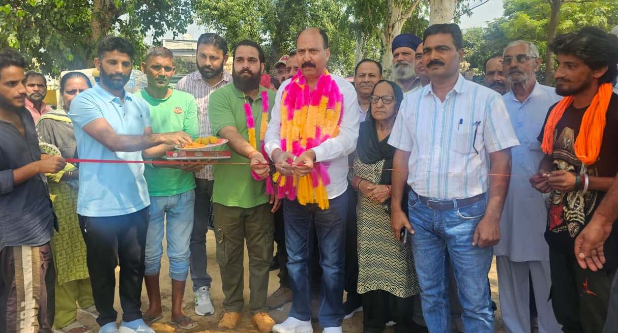 डॉ. राजीव भगत विधायक ने देवली और दब्बर में सामुदायिक स्वच्छता परिसरों का किया उद्घाटन डॉ. राजीव भगत विधायक ने देवली और दब्बर में सामुदायिक स्वच्छता परिसरों का किया उद्घाटन