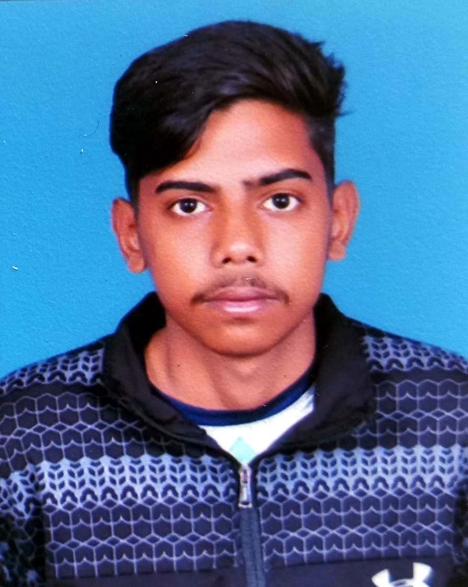चयनित छात्र प्रेम दास।