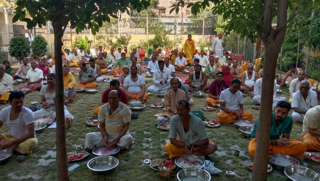 सर्व पितृ अमावस्या पर पांच स्थानों पर ढाई हजार श्रद्धालुओं ने किया तर्पण
