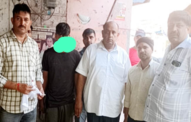 सोनीपत: गिरफ्तार नशा तस्कर सोनीपत: गिरफ्तार नशा तस्कर
