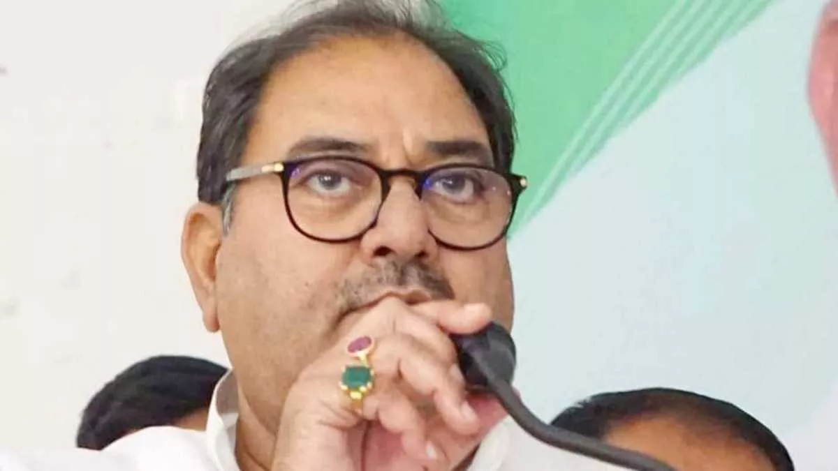 अभय चौटाला (फाइल) ।