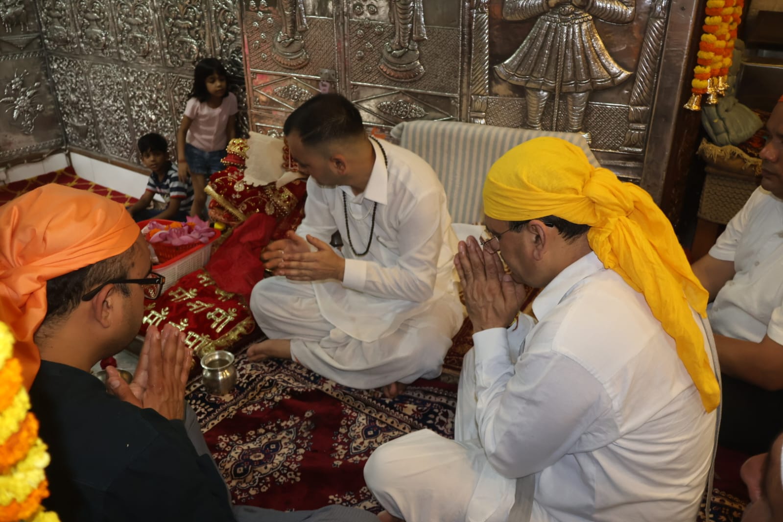 सिरमौर के प्रसिद्ध सिद्ध पीठ श्री महामाया बाला सुन्दरी मंदिर त्रिलोकपुर में आज से आरंभ हुए आश्विन नवरात्र