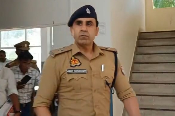 एएसपी देहात अनुज चौधरी