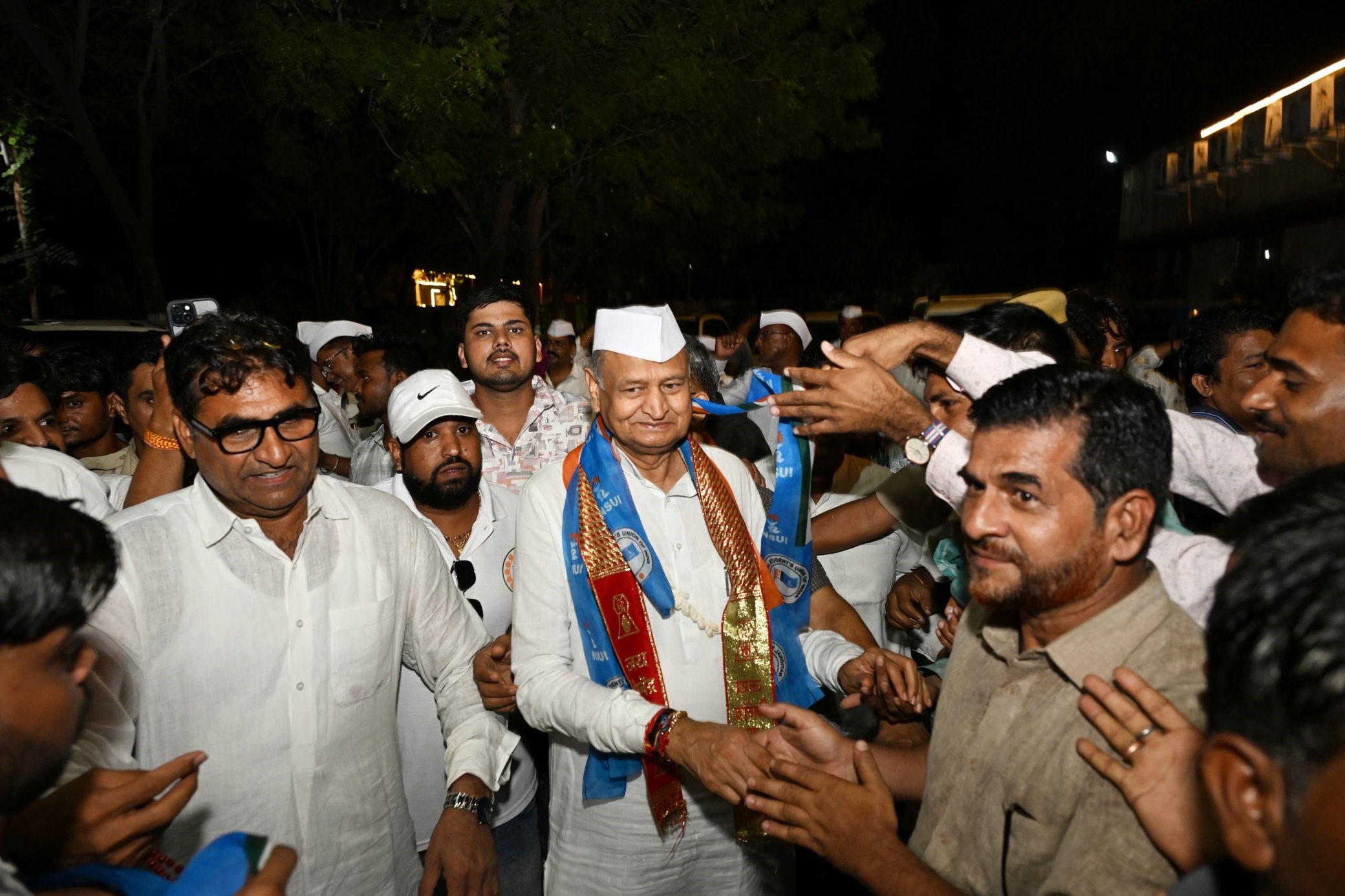 भीलवाड़ा-पूर्व मुख्यमंत्री अशोक गहलोत मोदी सरकार पर बरसे, जीएसटी, कन्हैयालाल हत्याकांड और वोट चोरी को लेकर उठाए गंभीर सवाल