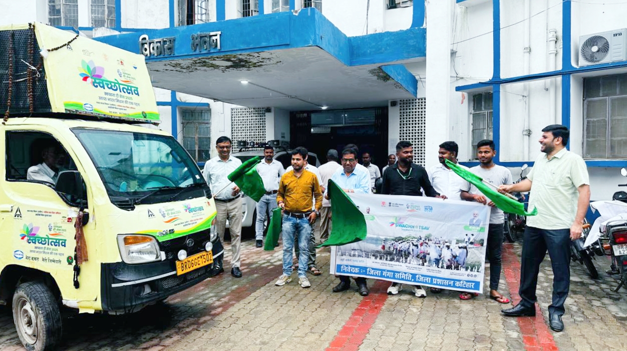 डीडीसी व अन्य अधिकारी