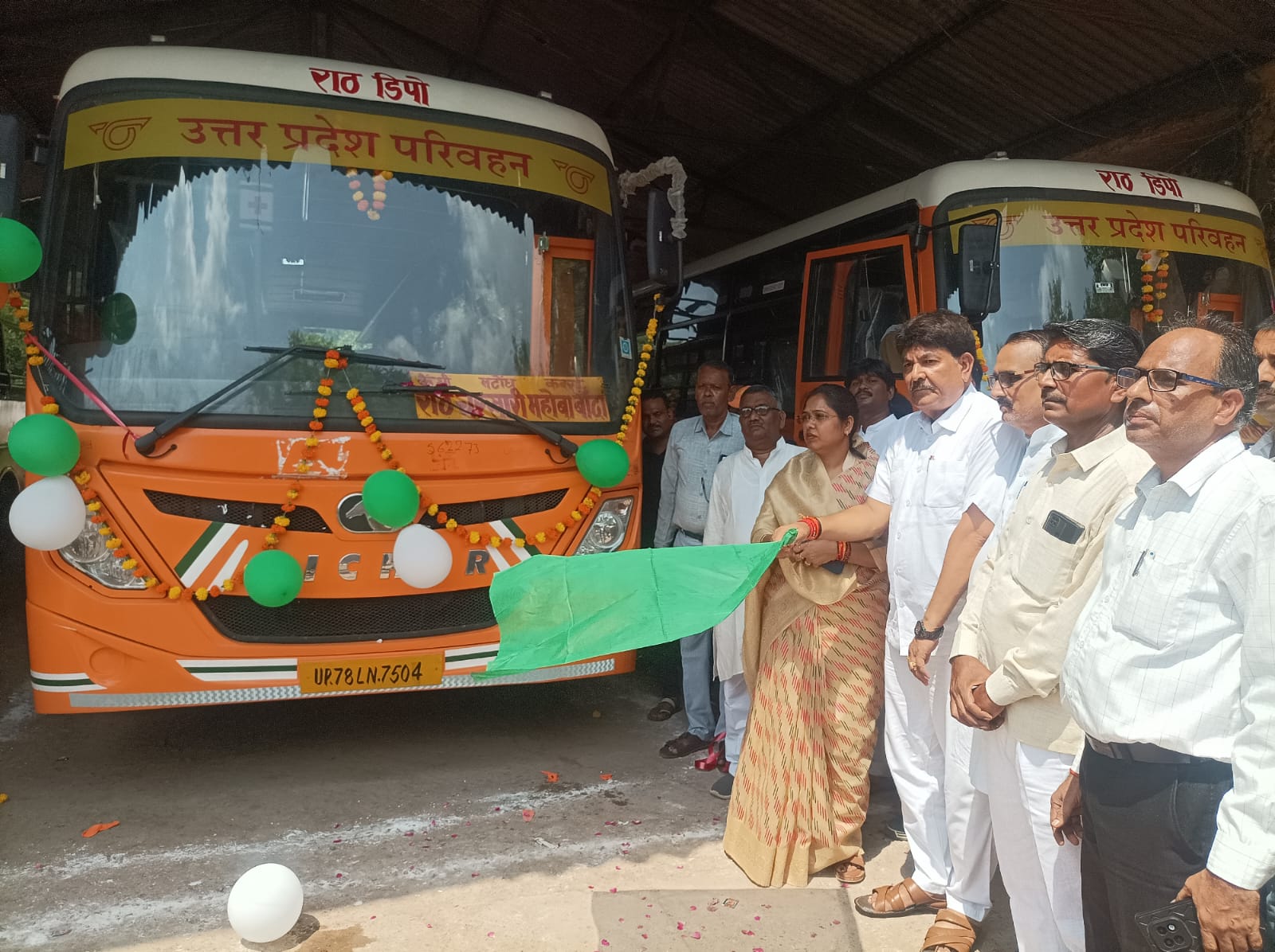 रोडवेज 50 महिला परिचालकों को जनप्रतिनिधियों ने बांटे नियुक्ति पत्र