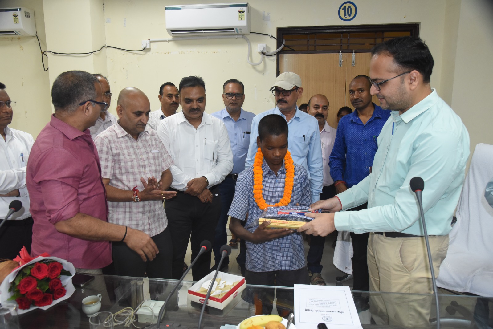 शालत्यागी बच्चों का पुनः एडमिशन