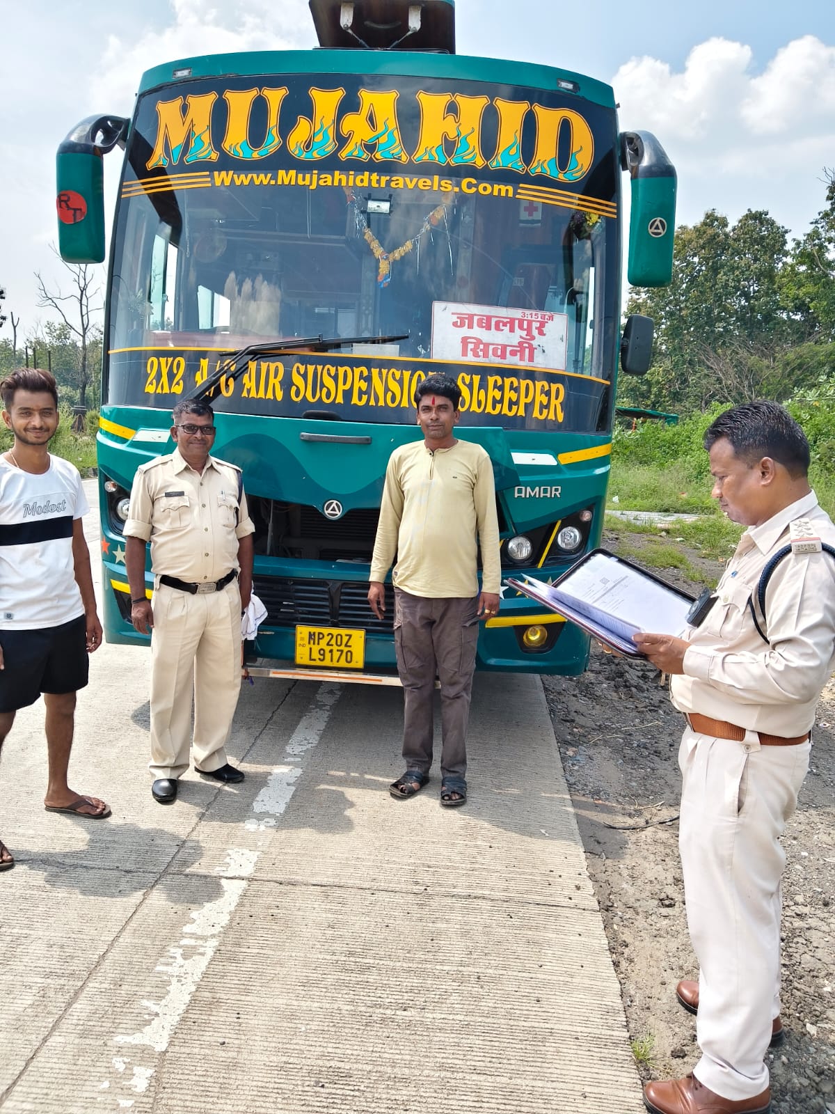 Seoni: 24 vehicles operated against the rules were fined 26 thousand rupees.