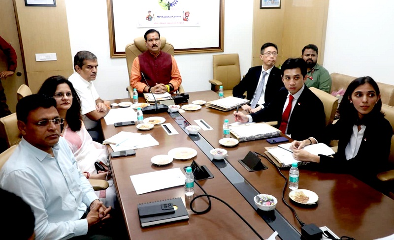 मप्र के कौशल विकास मंत्री से मिला सिंगापुर का प्रतिनिधिमंडल