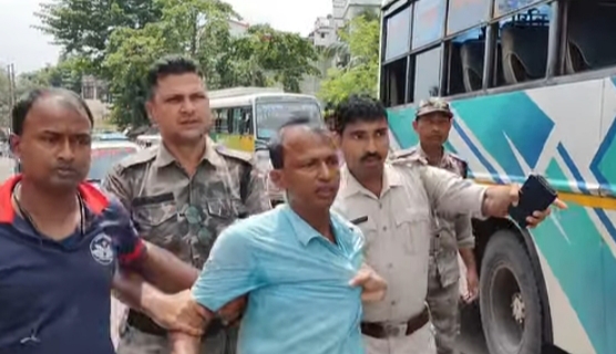 ड्राइवर अरेस्ट