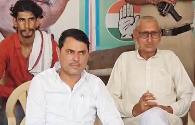 सोनीपत: बरोदा हलके के कांग्रेस विधायक इंदु राज भालू पत्रकारों से बात करते हुए