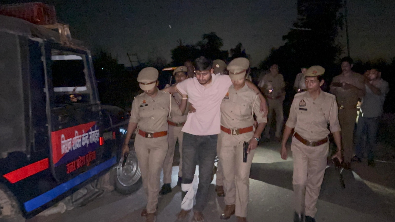 घायल आरोपी