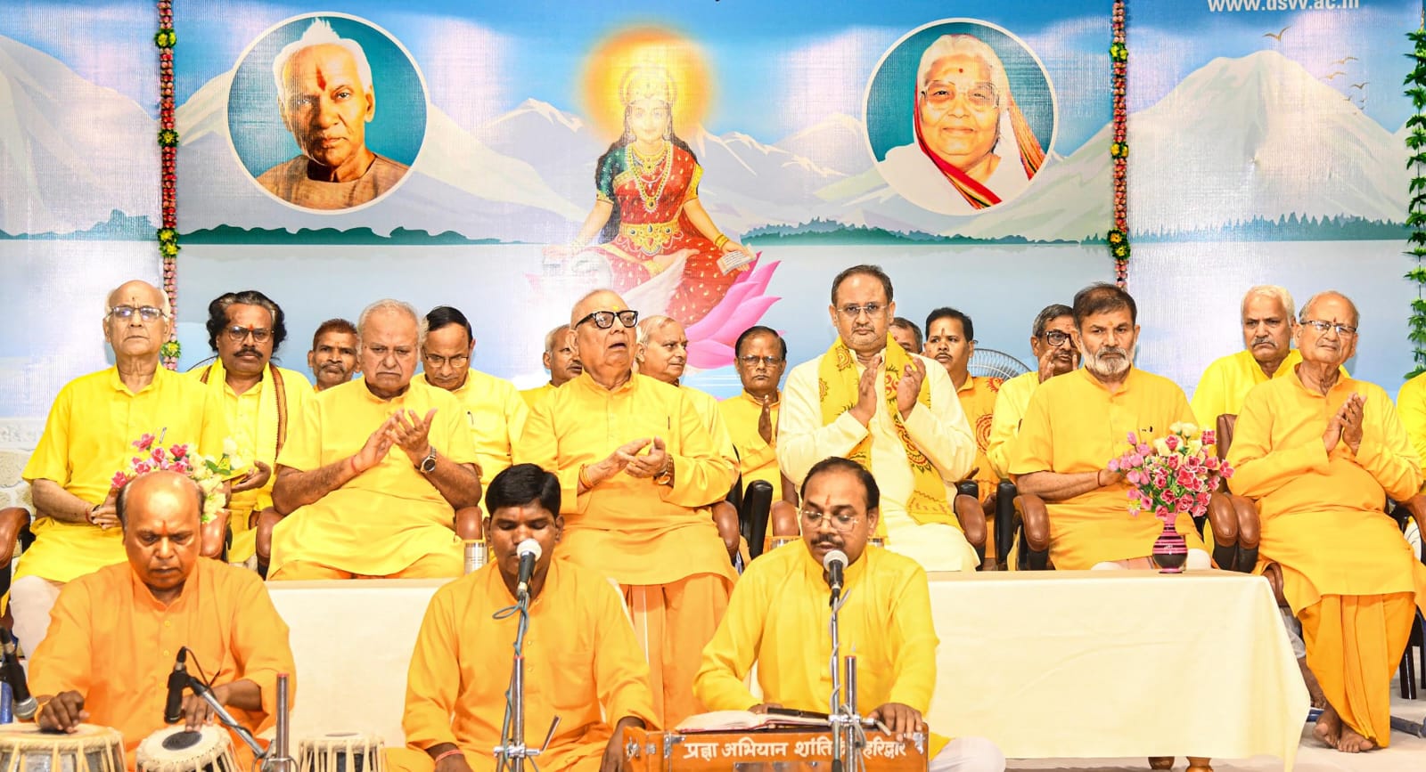 शांतिकुंज में नवरात्रि साधना