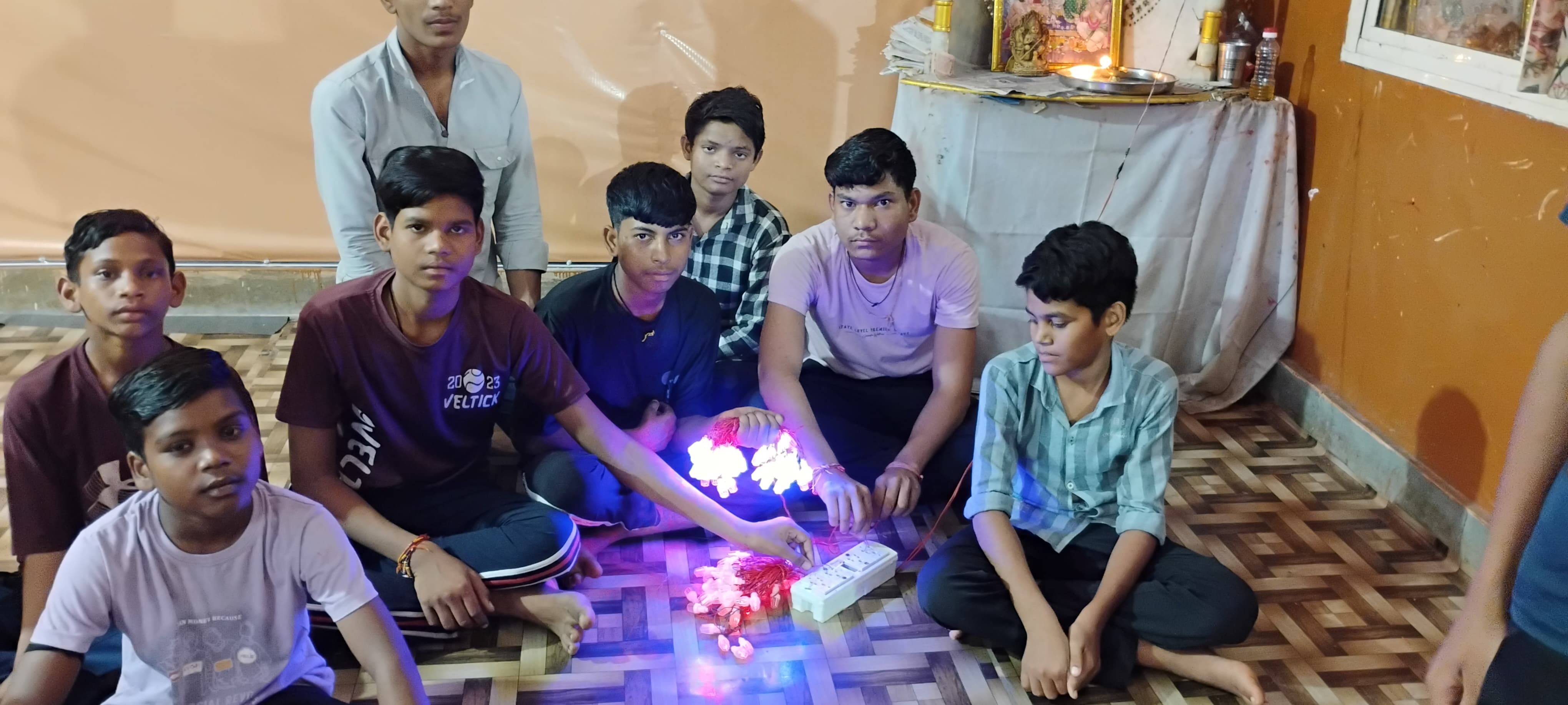 बच्चों को स्वावलंबी बनाने का संकल्प