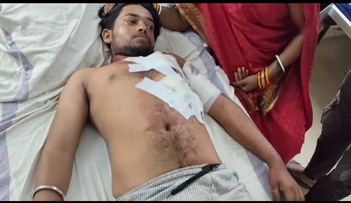 घायल युवक