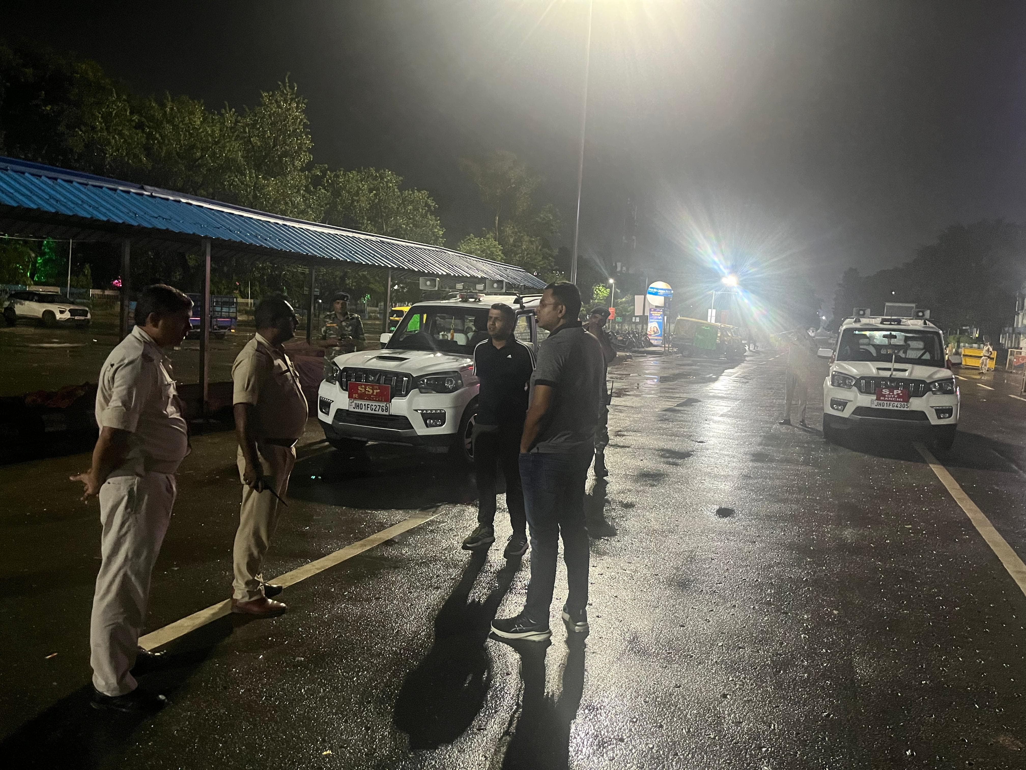 निरीक्षण की तस्वीर