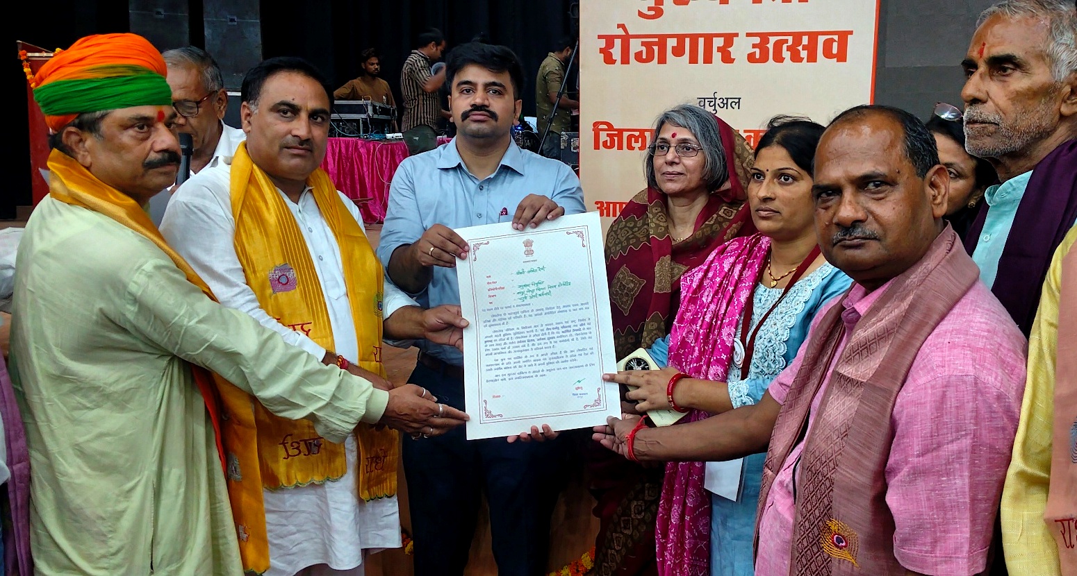 पीएम मोदी ने किया धौलपुर लिफ्ट सिंचाई परियोजना का लोकार्पण