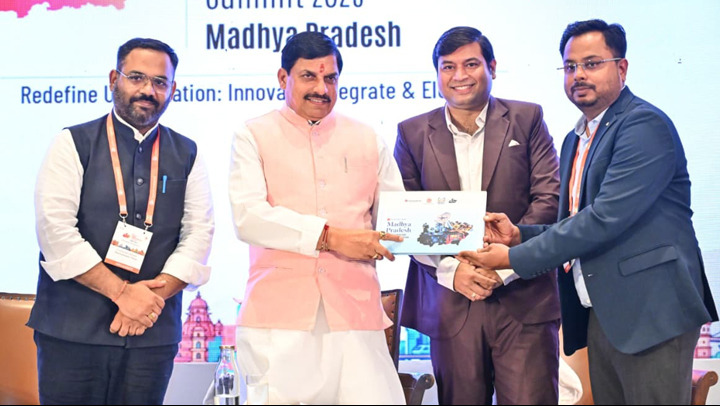 भोपाल में आयोजित अर्बन ट्रांसफार्मेशन समिट-2025 भोपाल में आयोजित अर्बन ट्रांसफार्मेशन समिट-2025