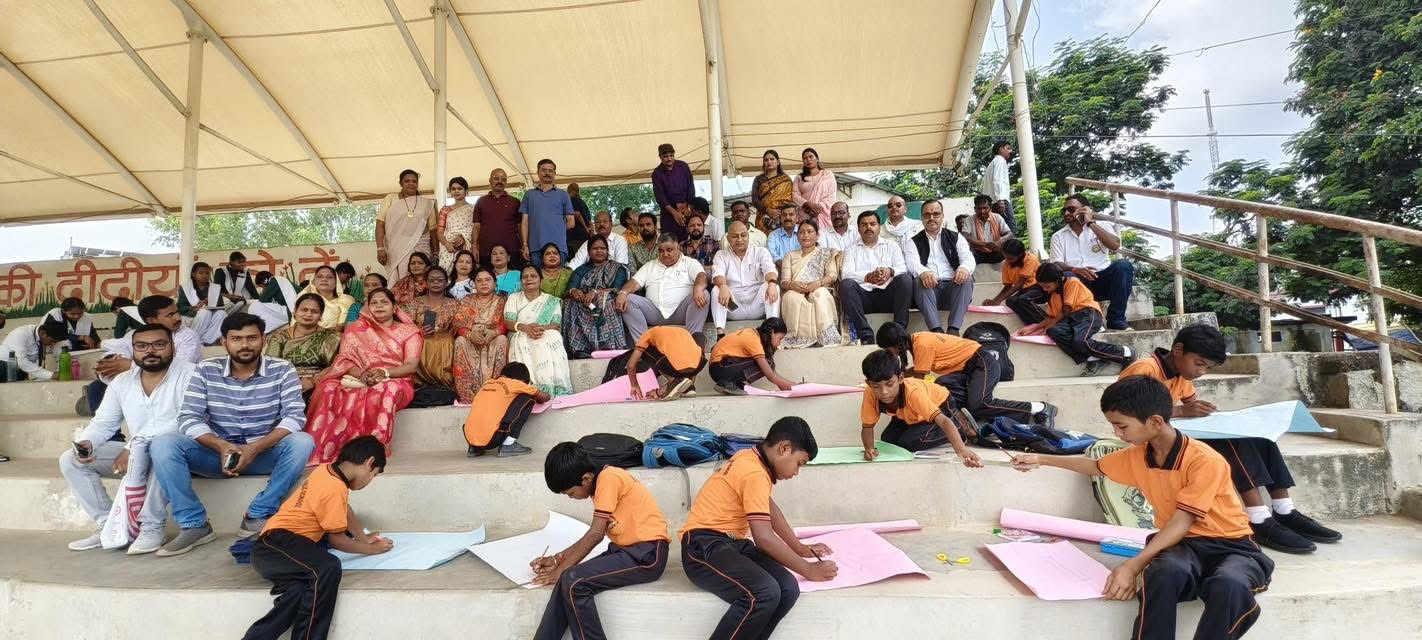 सेवा पखवाड़ा में कला का प्रदर्शन सेवा पखवाड़ा में कला का प्रदर्शन