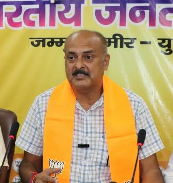 भारत को आत्मनिर्भर बनाने के लिए भाजपा द्वारा 'आत्मनिर्भर भारत' और 'हर घर स्वदेशी' अभियान - डॉ. हरि दत्त शिशु भारत को आत्मनिर्भर बनाने के लिए भाजपा द्वारा 'आत्मनिर्भर भारत' और 'हर घर स्वदेशी' अभियान - डॉ. हरि दत्त शिशु