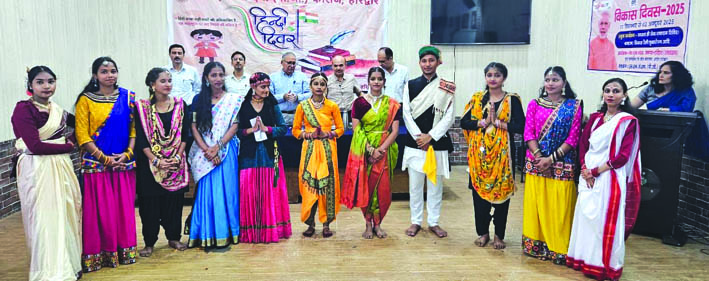 कार्यक्रम के दौरान कार्यक्रम के दौरान