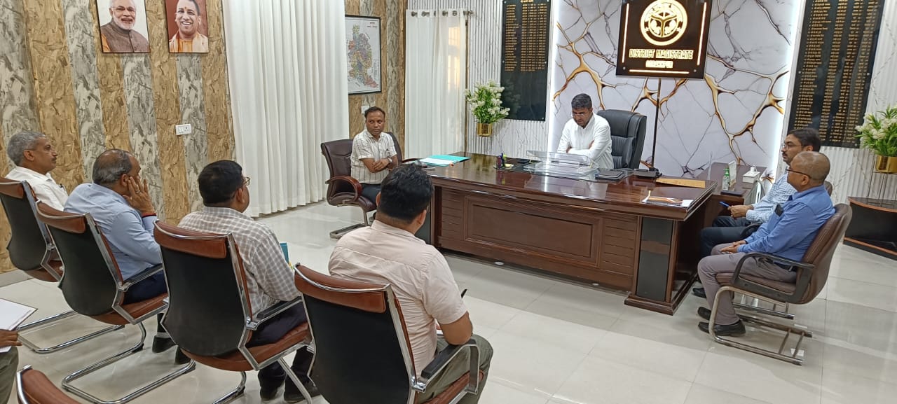 गोरखपुर में लगेगा फ्लोटिंग सोलर प्लांट, चिलुआताल से शहर होगा रोशन* गोरखपुर में लगेगा फ्लोटिंग सोलर प्लांट, चिलुआताल से शहर होगा रोशन*