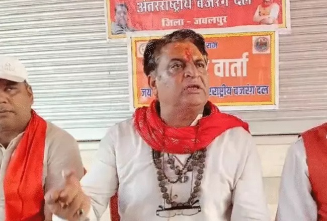 जबलपुर में पत्रकार वार्ता जबलपुर में पत्रकार वार्ता