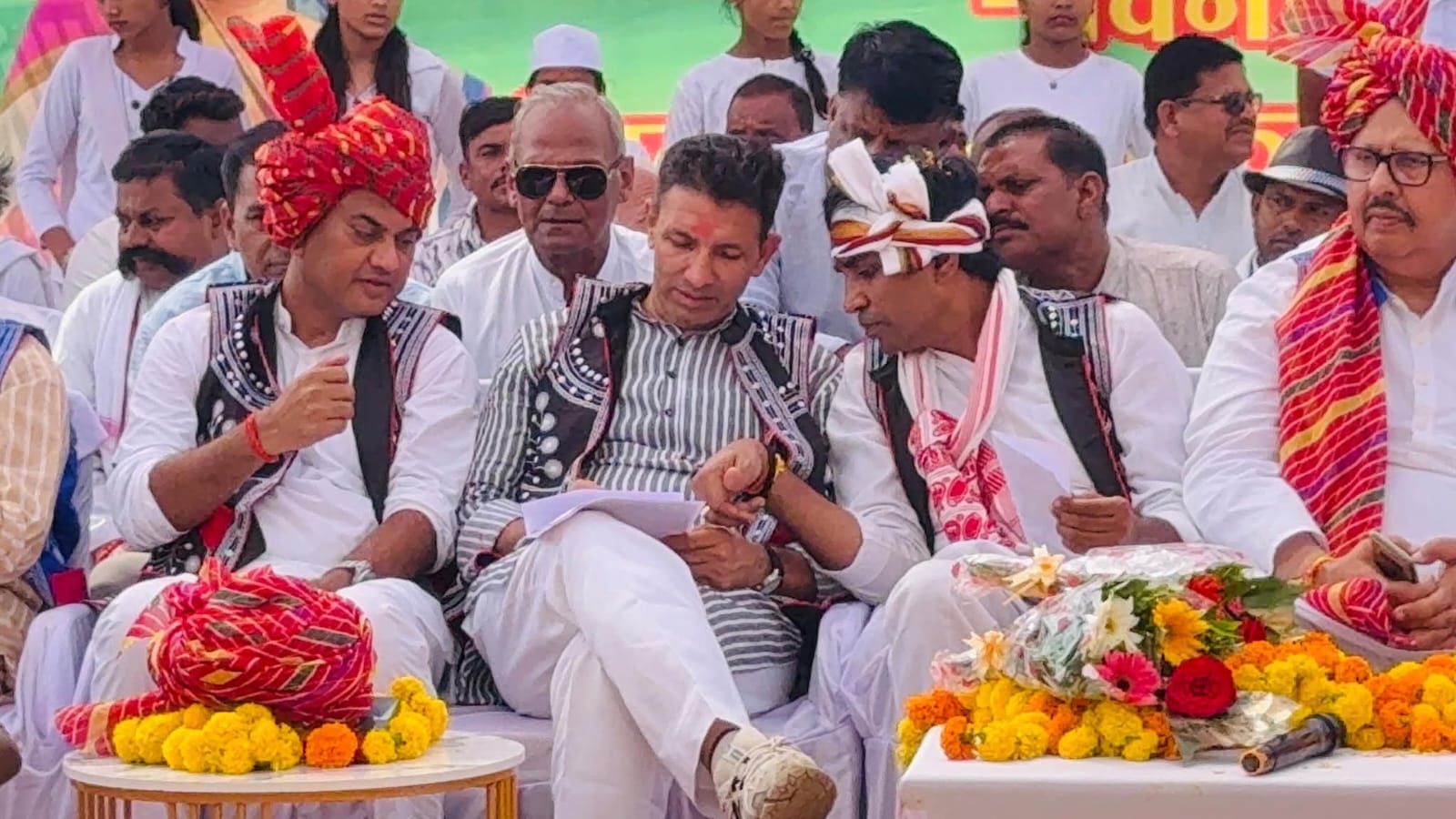 जीतू पटवारी ने जीवन बचाओ महाआंदोलन और किसान खेत न्याय यात्रा में की शिरकत जीतू पटवारी ने जीवन बचाओ महाआंदोलन और किसान खेत न्याय यात्रा में की शिरकत
