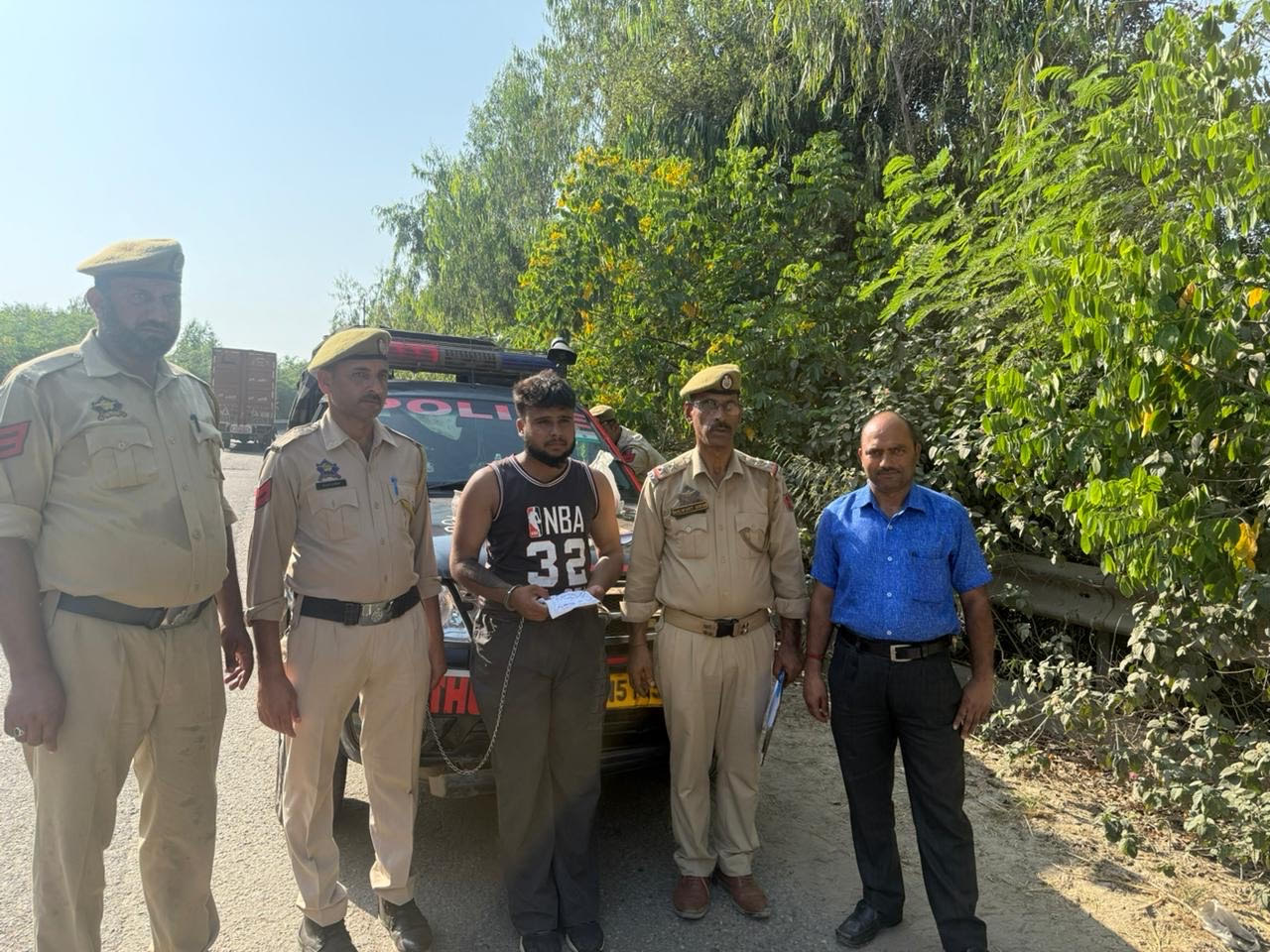 A drug peddler was arrested with 8.28 grams of heroin in Lakhanpur. A drug peddler was arrested with 8.28 grams of heroin in Lakhanpur.