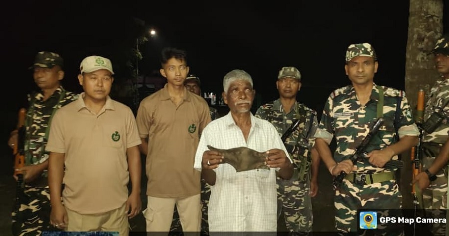 এছ এছ বিয়ে গ্ৰেপ্তাৰ কৰিলে গেকো ছাল থকা এজন লোকক